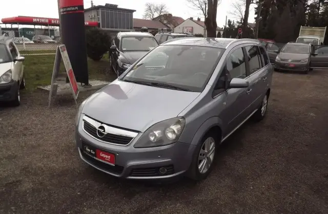 OPEL Zafira 
